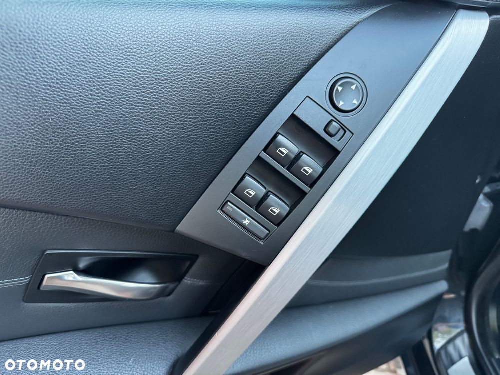 BMW Seria 5 530i - 10