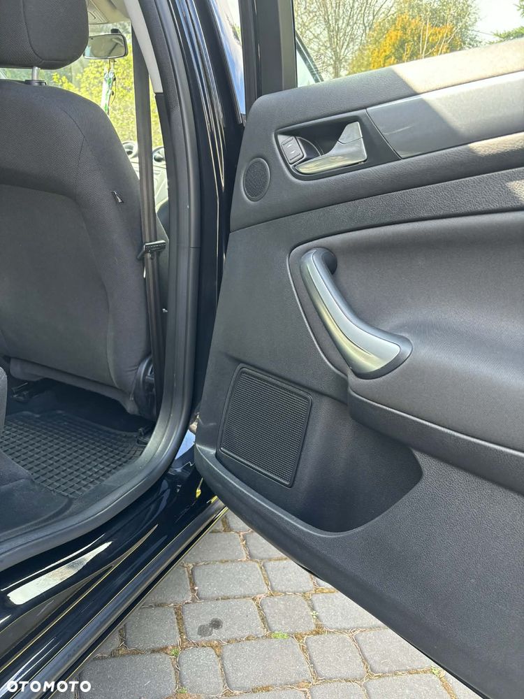 Ford Mondeo 2.0 TDCi Silver X Plus - 19