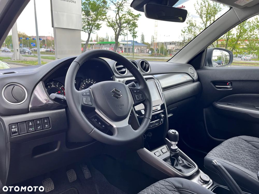 Suzuki Vitara ver-1-4-boosterjet-mhev-elegance-4wd - 19