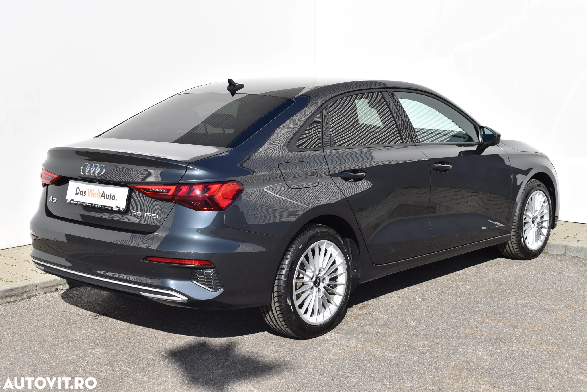 Audi A3 Sportback 1.0 30 TFSI MHEV S tronic Advanced - 5