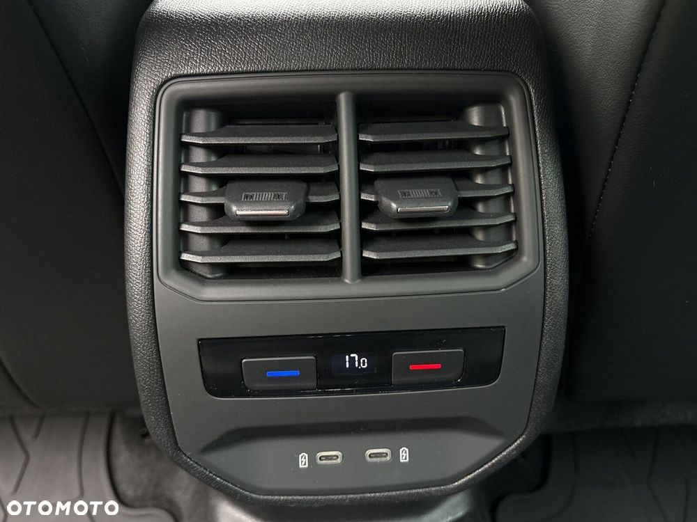 Seat Leon 1.5 eTSI FR DSG - 30