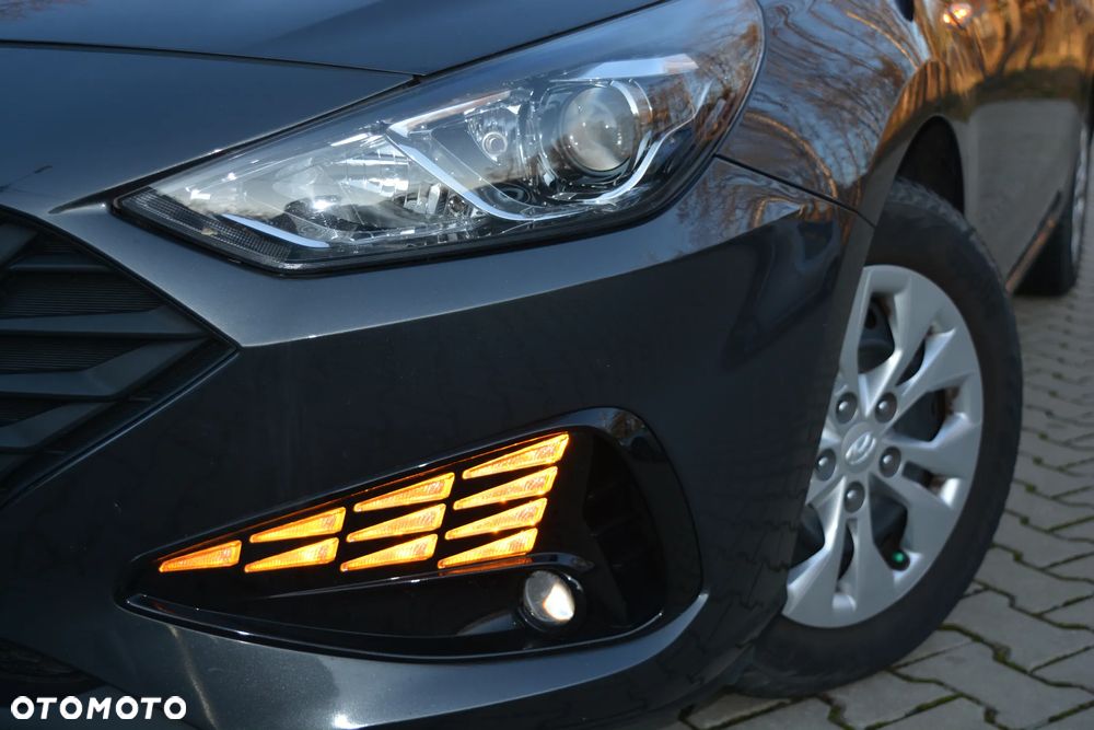 Hyundai i30 1.5 DPI Classic + - 1
