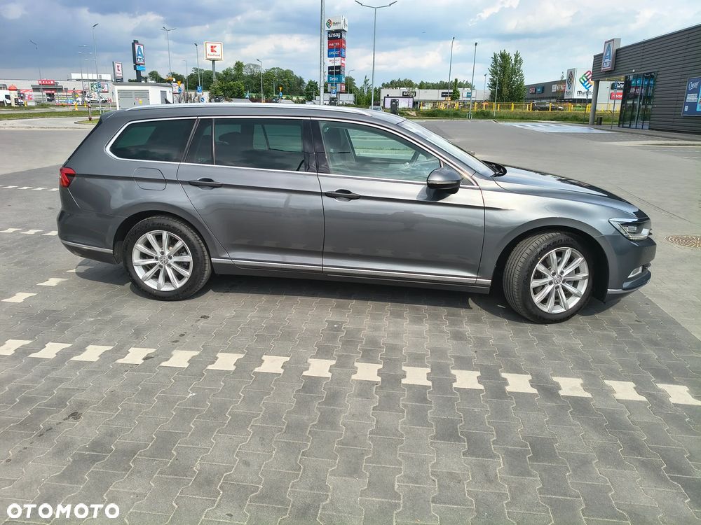 Volkswagen Passat 2.0 TDI BMT Highline - 31