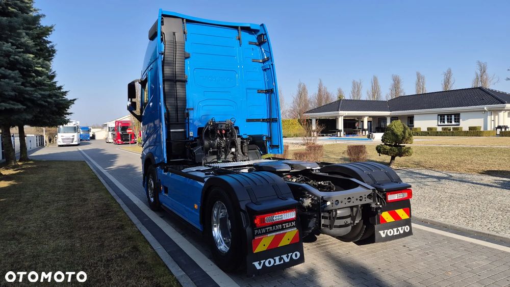 Volvo VOLVO///FH500///2024/// GLOBETROTTER///XXL///JEDYNE  180 TYS KM///FULL LED///VIRTUAL COCPIT///RADARY///KAMERY/// ALUFELGI///KLIMATYZACJA  POSTOJOWA///ZABUDOWY  MIĘDZYOSIOWE///SKÓRY/// STAN JAK NOWY - 7