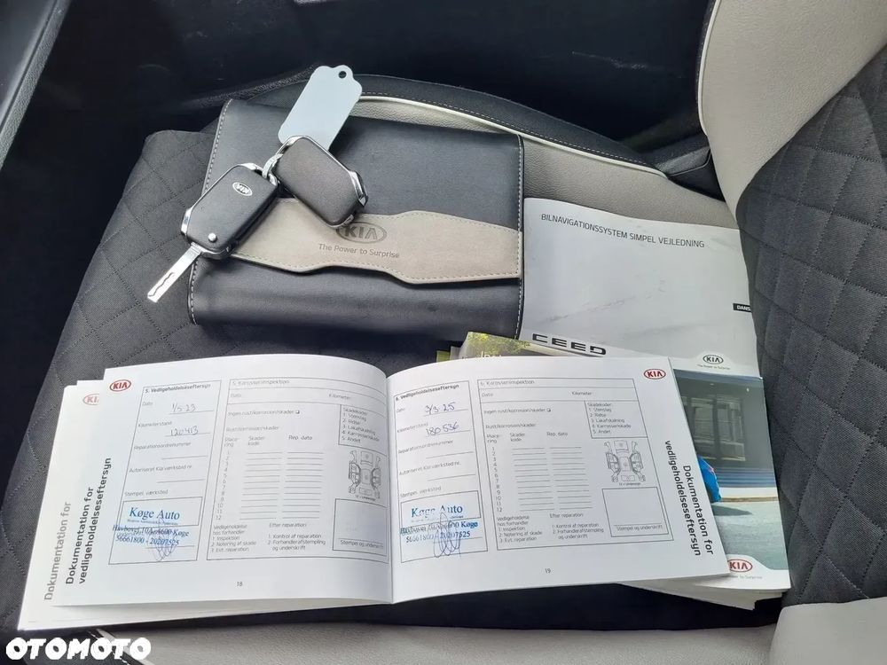 Kia ProCeed 1.6 CRDi DCT7 SCR GT LINE - 28