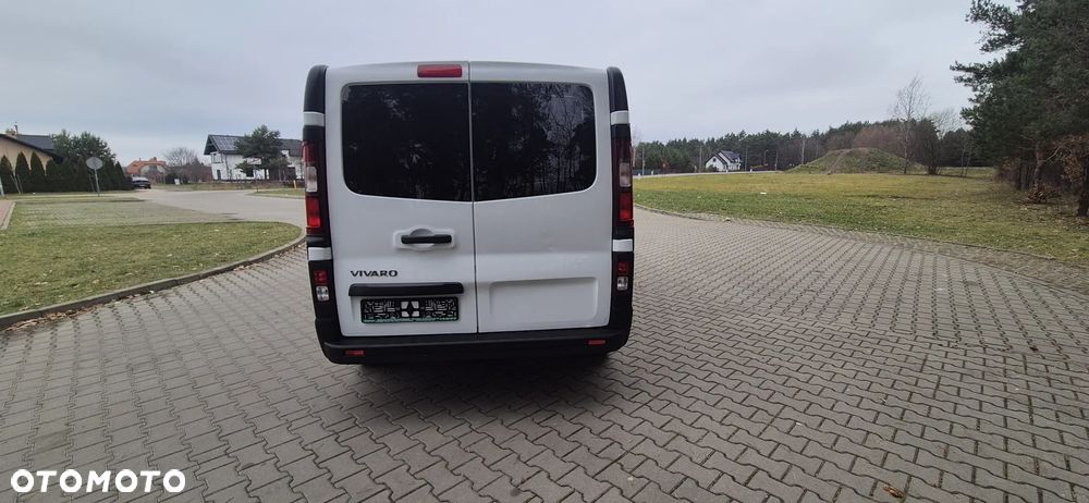 Opel Vivaro - 12