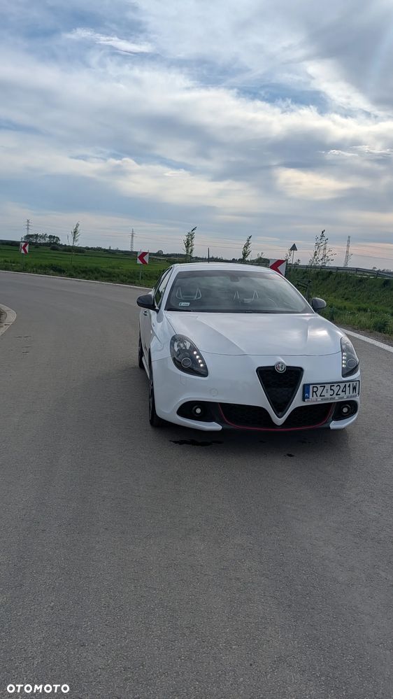 Alfa Romeo Giulietta 1750 TBi Veloce TCT - 22