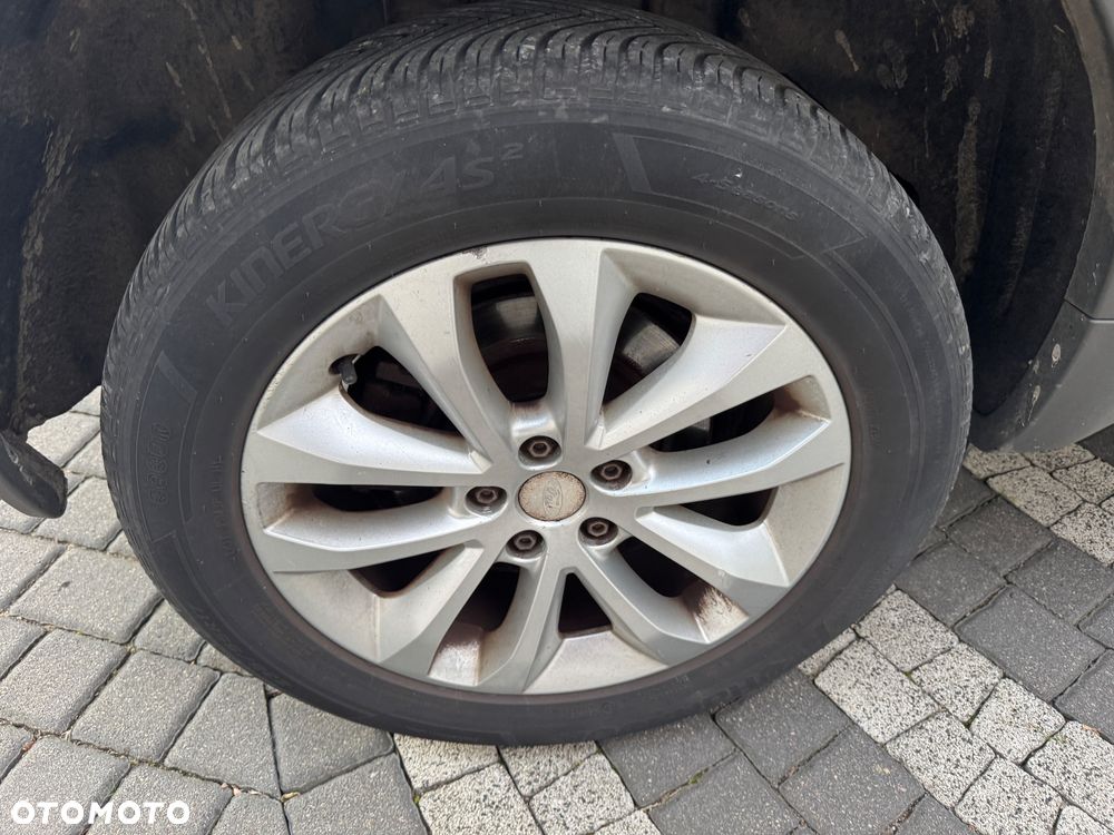 Ford Kuga 2.0 TDCi 4x4 Titanium - 14