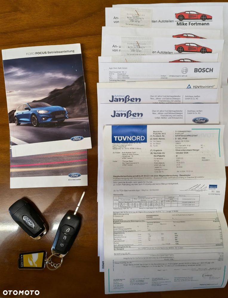 Ford Focus - 25