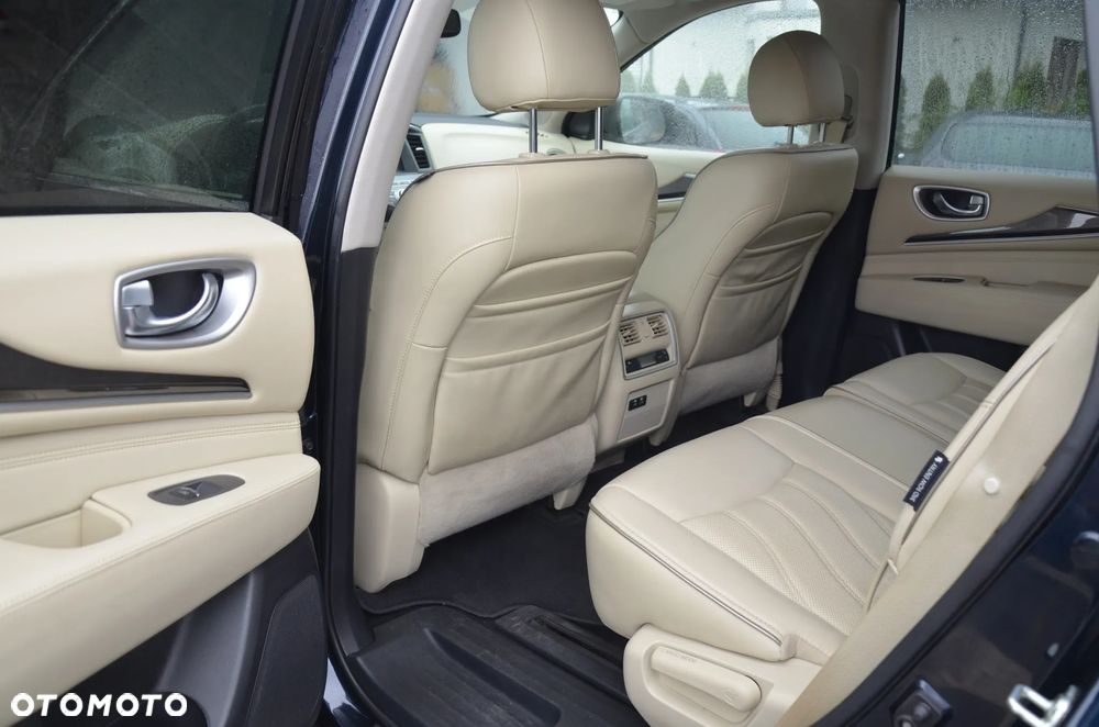 Infiniti QX60 - 11
