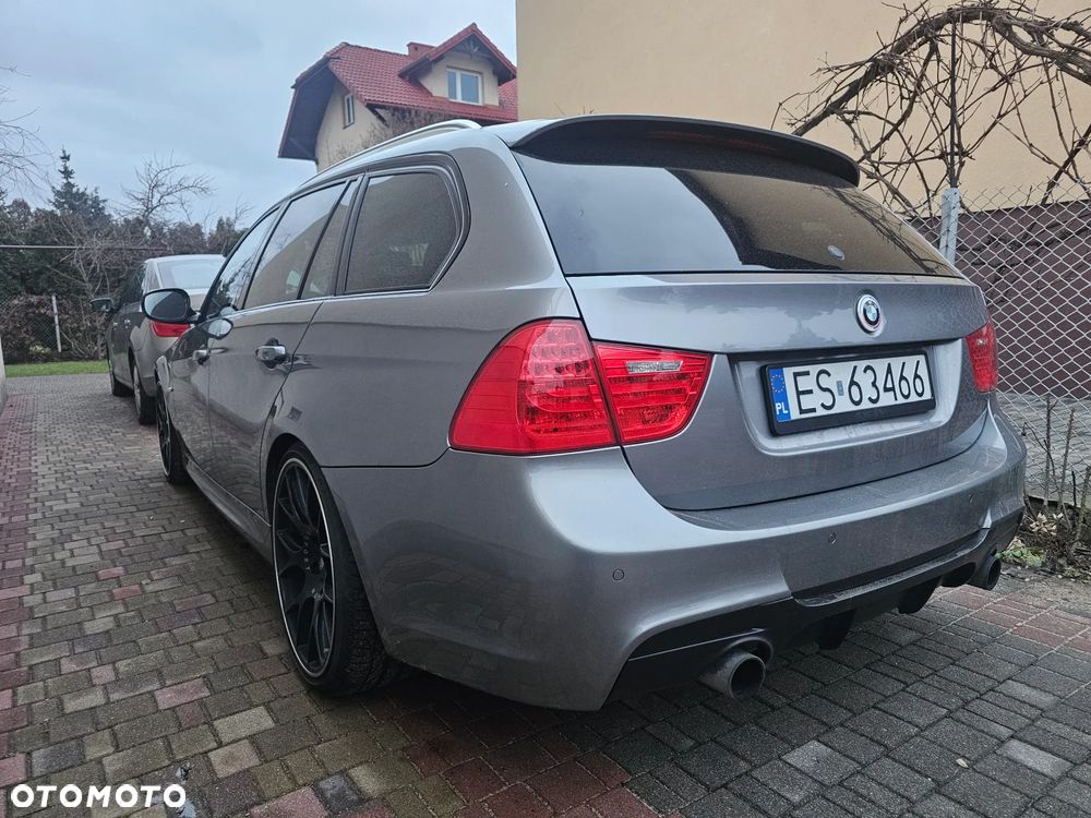 BMW Seria 3 335i xDrive - 6