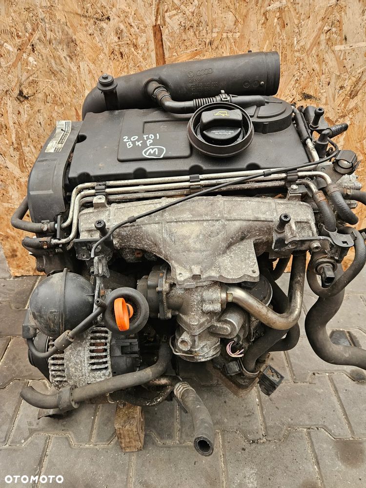 Silnik kompletny BKP 2.0 TDI 140KM VW Passat B6 Audi A3 8P Skoda Octavia II Wtryskiwacze - 2
