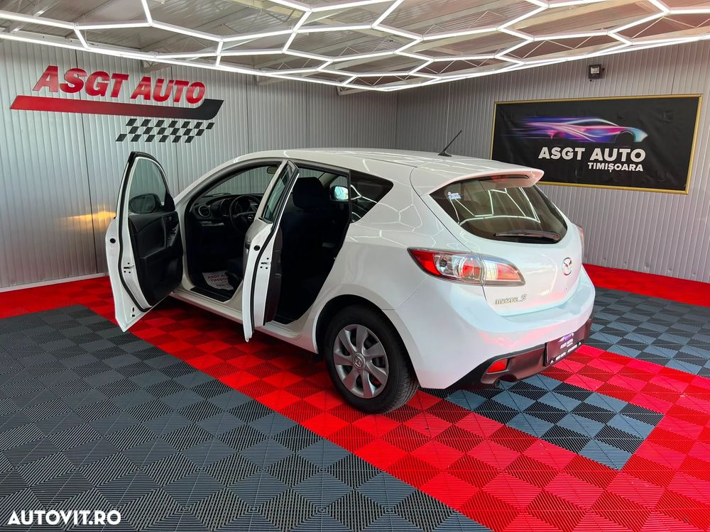 Mazda 3 - 17