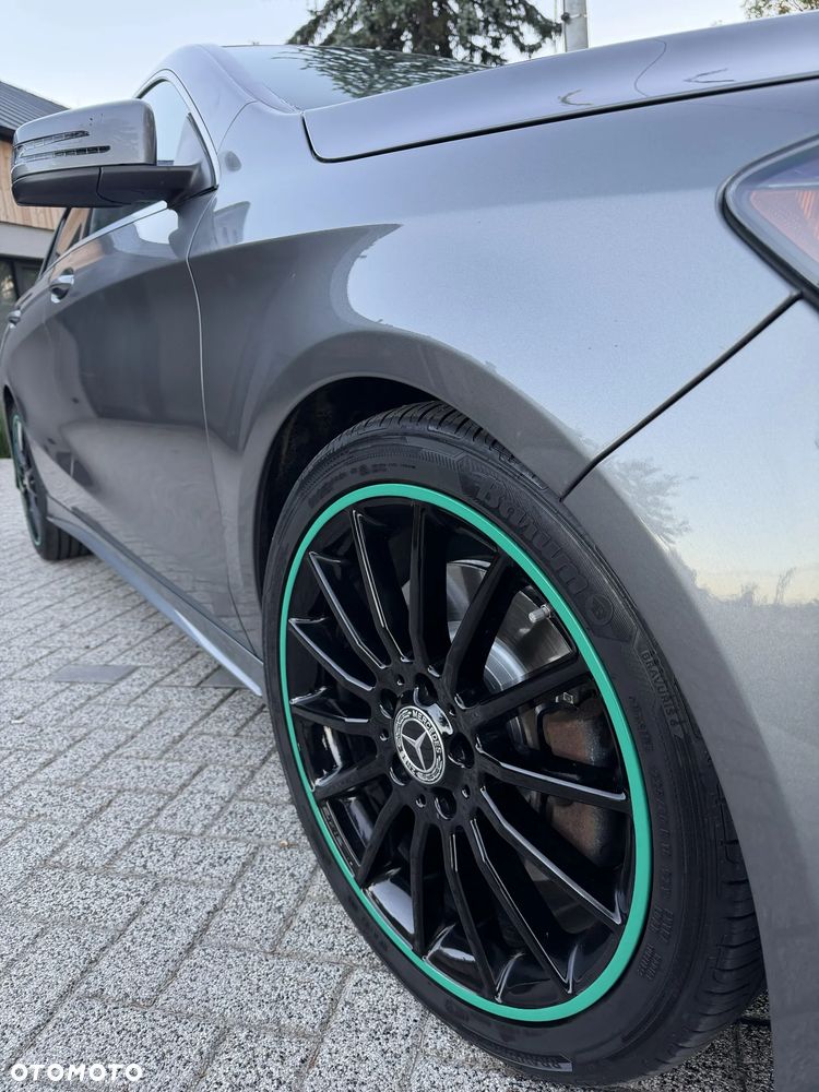 Mercedes-Benz CLA 250 7G-DCT AMG Line - 9