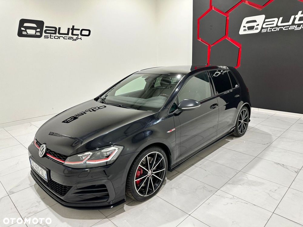 Volkswagen Golf - 19