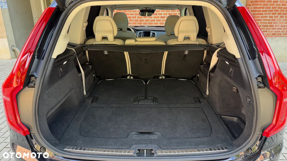 Volvo XC 90 D5 AWD Inscription 7os - 15