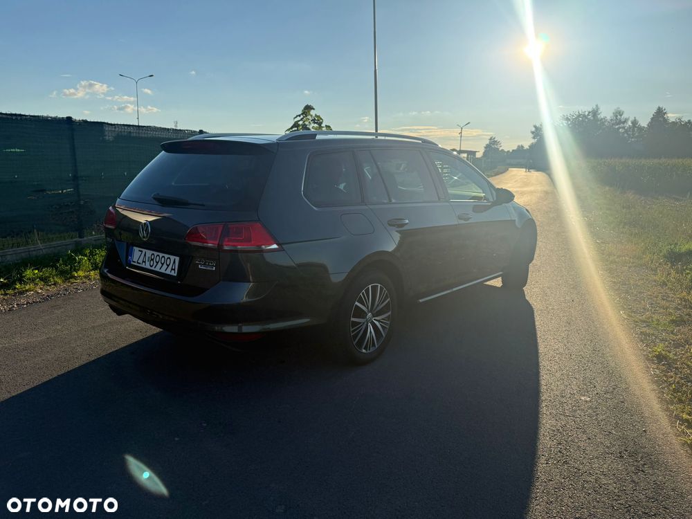 Volkswagen Golf 2.0 TDI BlueMotion Technology Allstar - 7