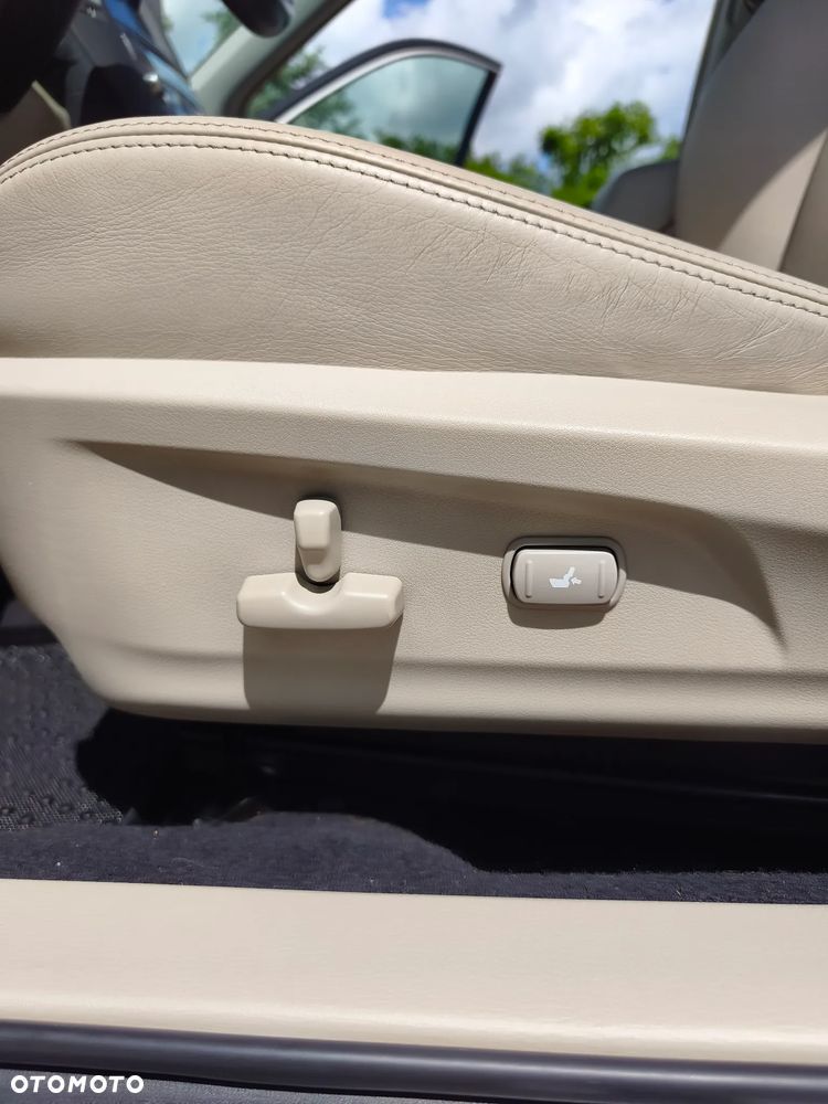 Subaru Outback - 19