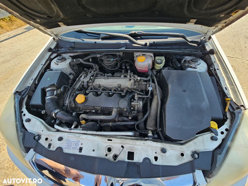 Opel Vectra 1.9 CDTI Essentia - 11