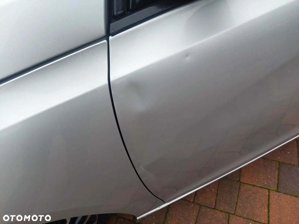 Renault Scenic Energy dCi 110 S&S Bose Edition - 11