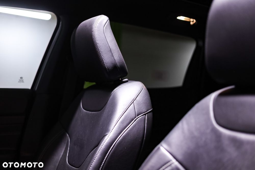 Jeep Compass - 17