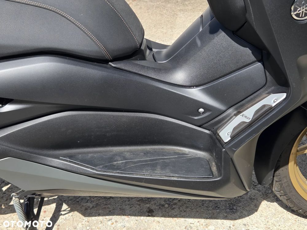 Yamaha X-max - 7