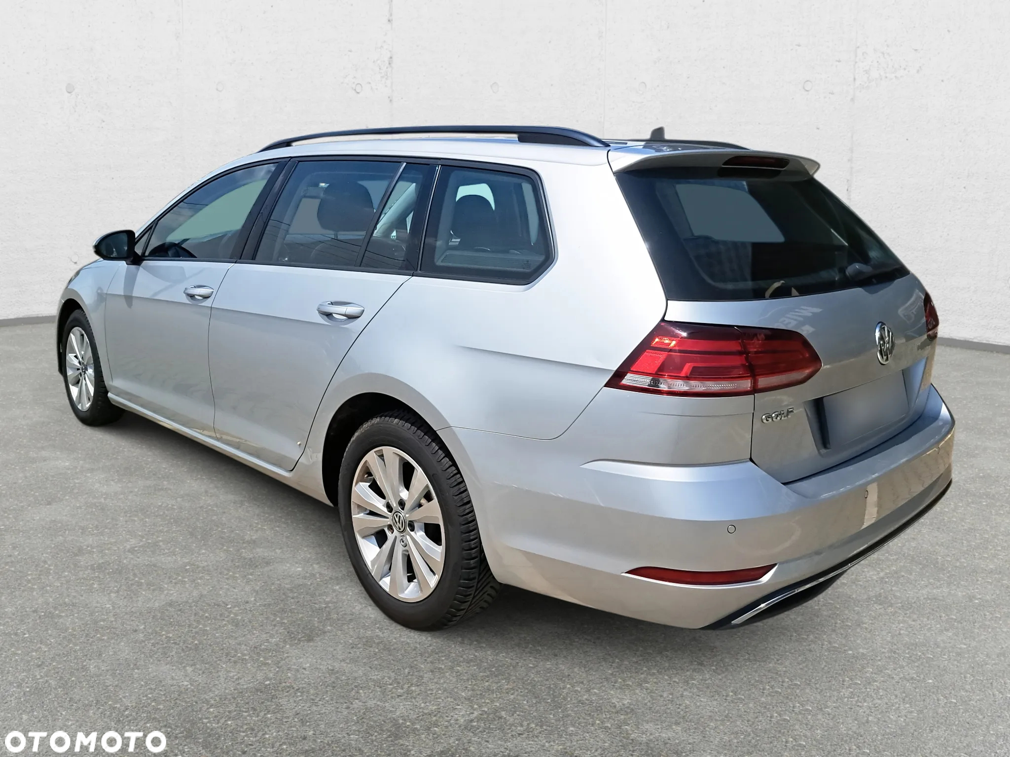 Volkswagen Golf VII 1.6 TDI BMT Comfortline - 7