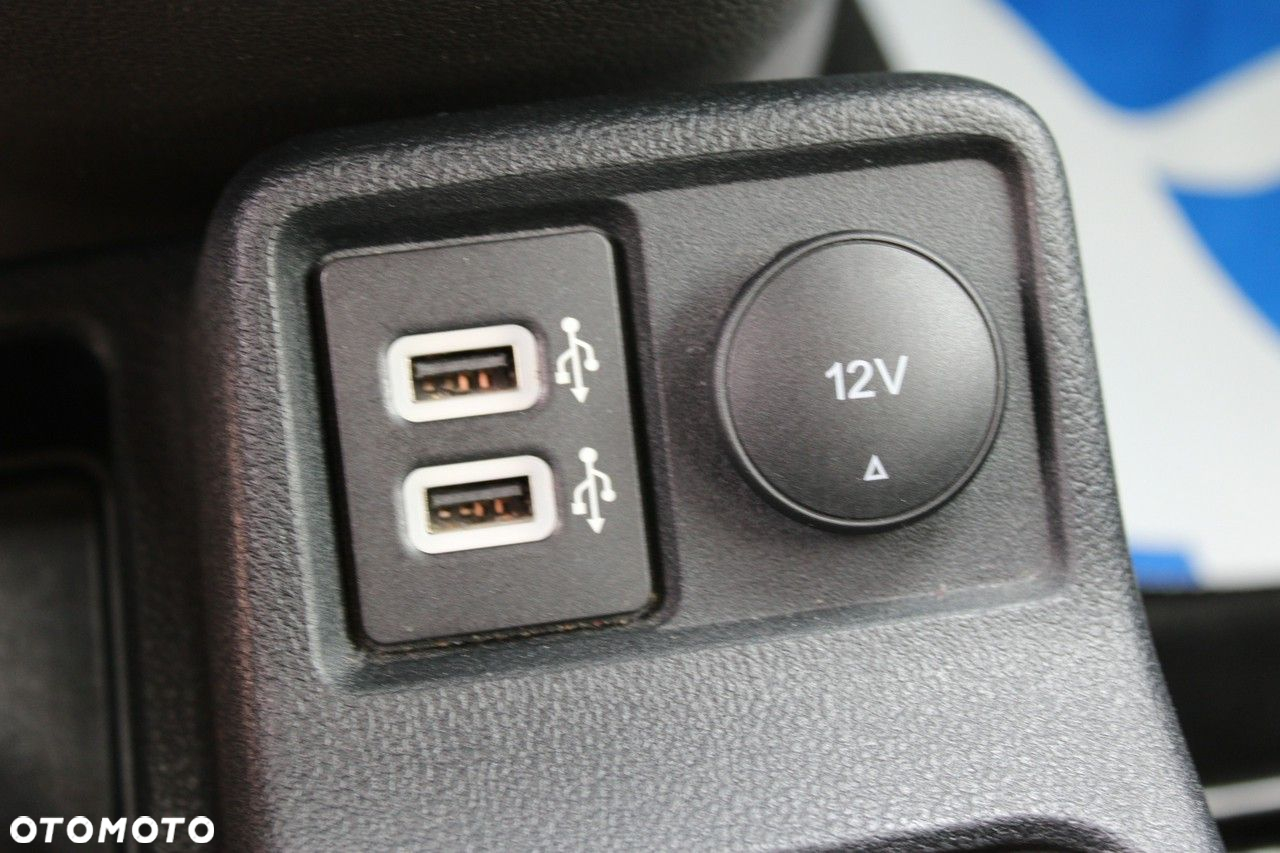 Ford Transit Connect - 31