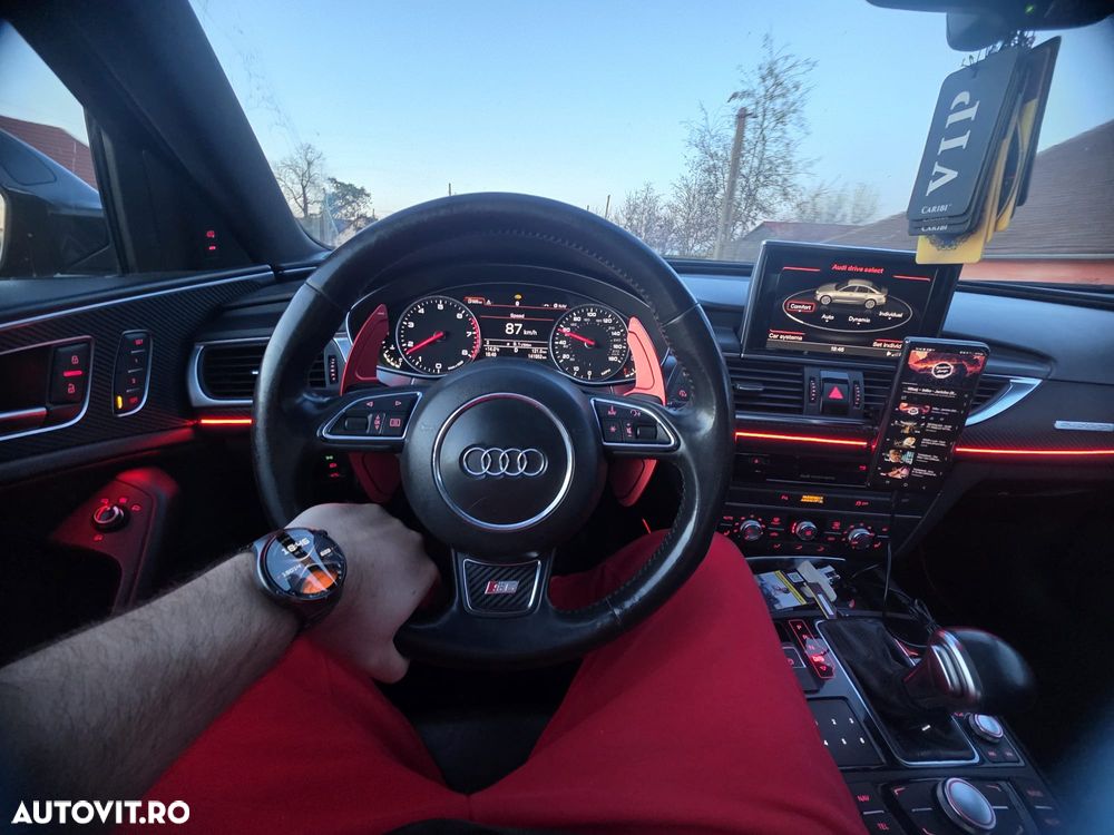 Audi A6 Avant 3.0 TFSI quattro S tronic - 6