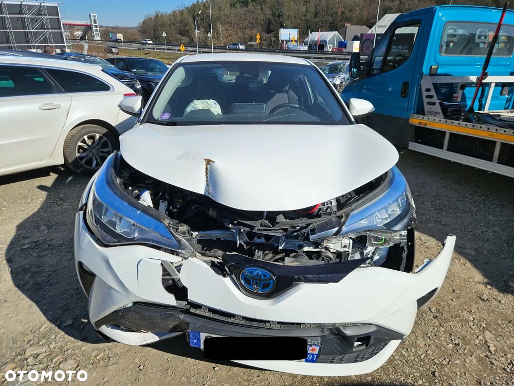 Toyota C-HR Business-Edition - 9