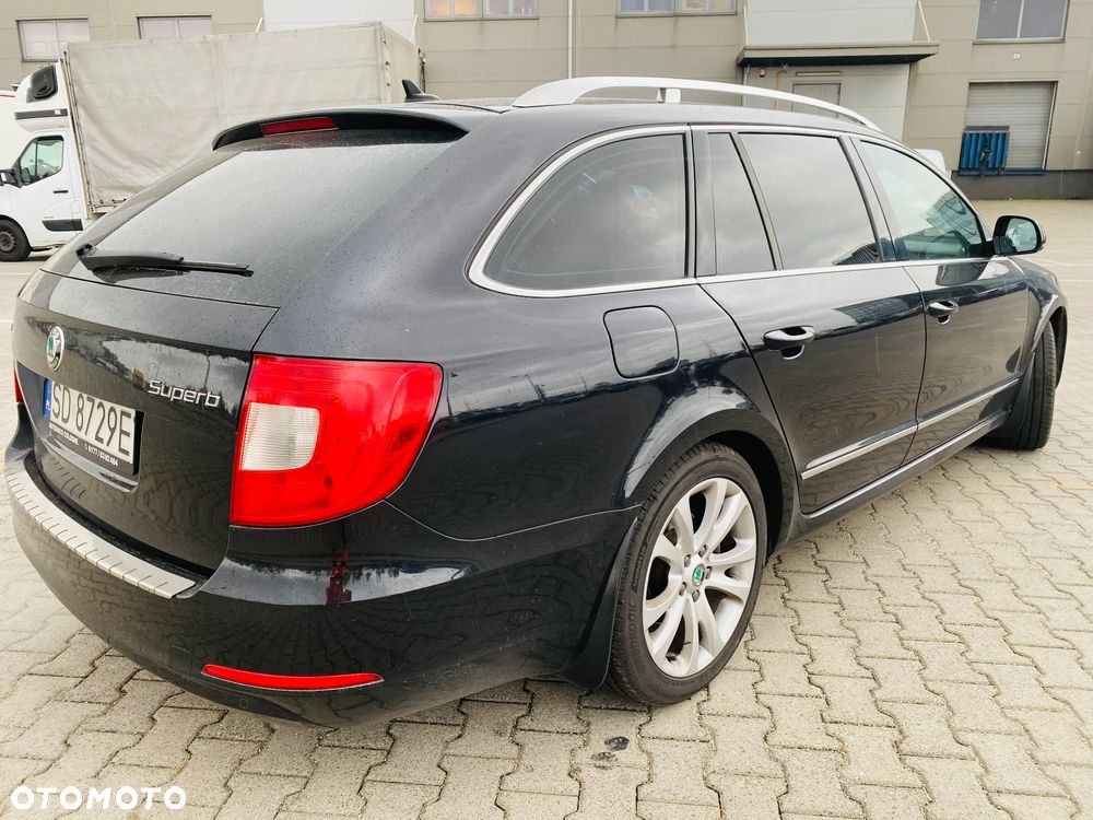 Skoda Superb 2.0 TDI Elegance - 3