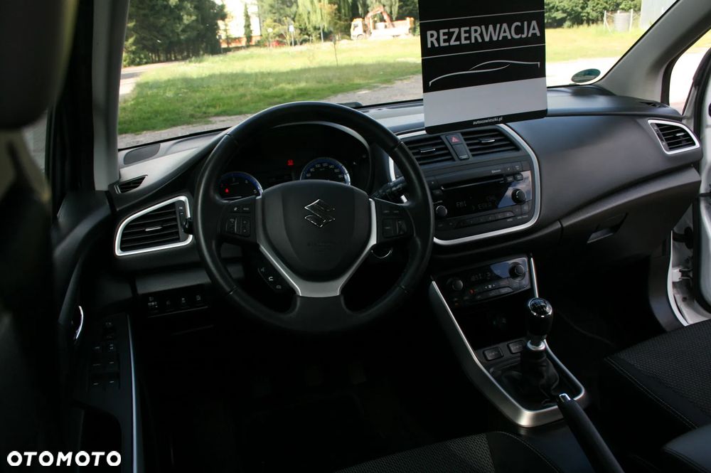Suzuki SX4 S-Cross - 12