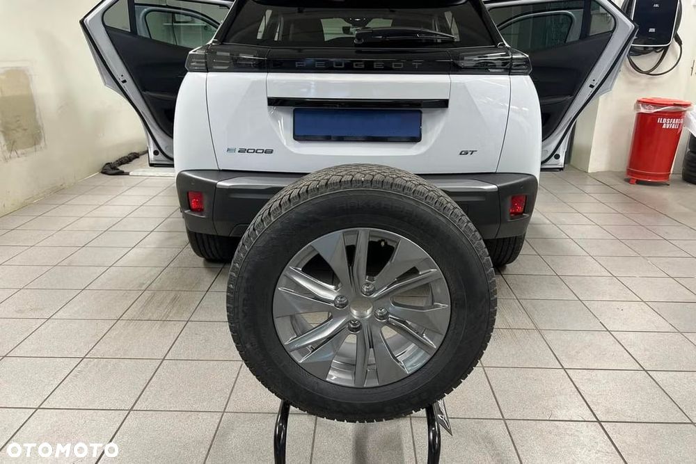 Peugeot 2008 GT - 10