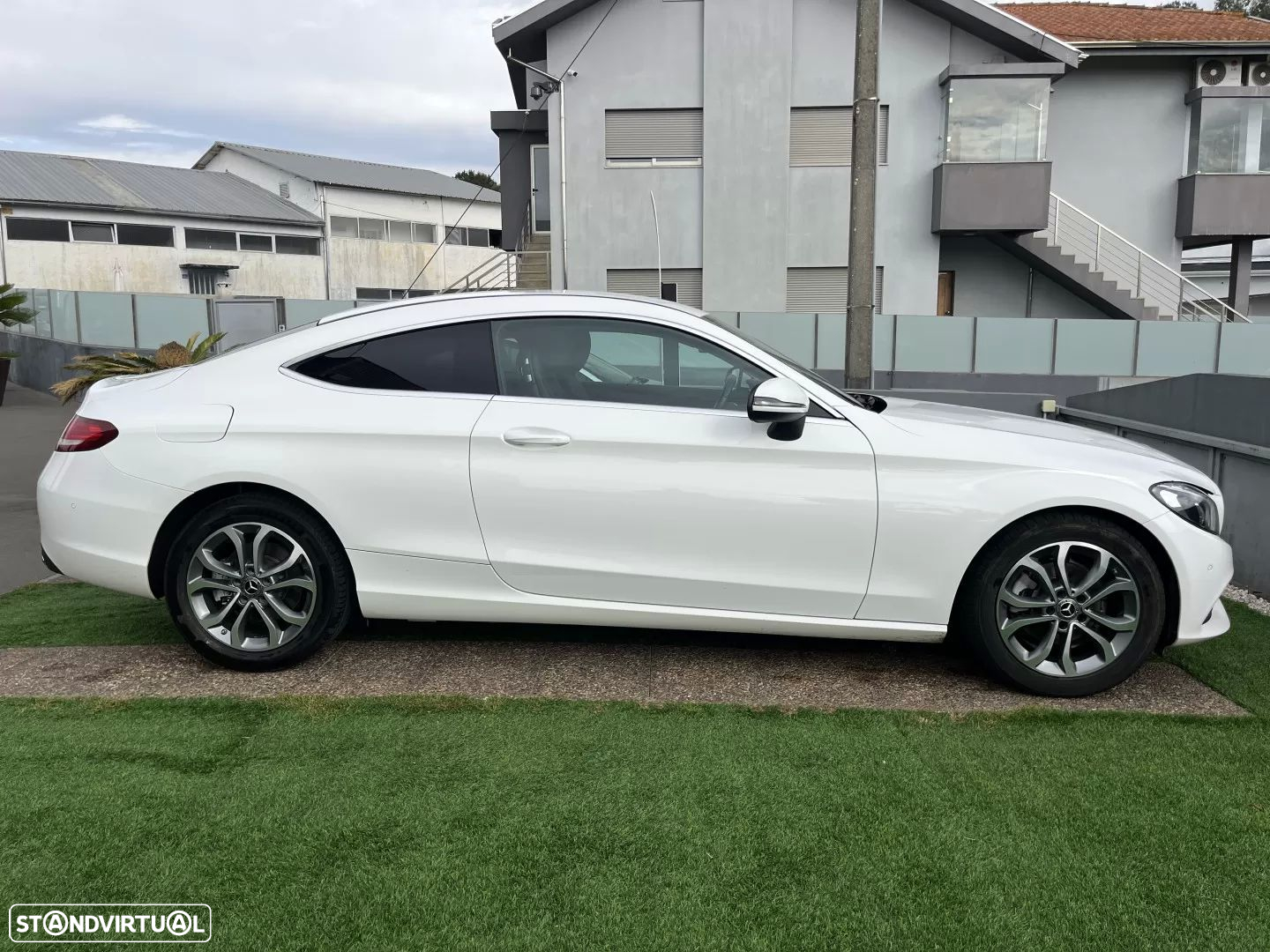 Mercedes-Benz C 180 Standard - 10