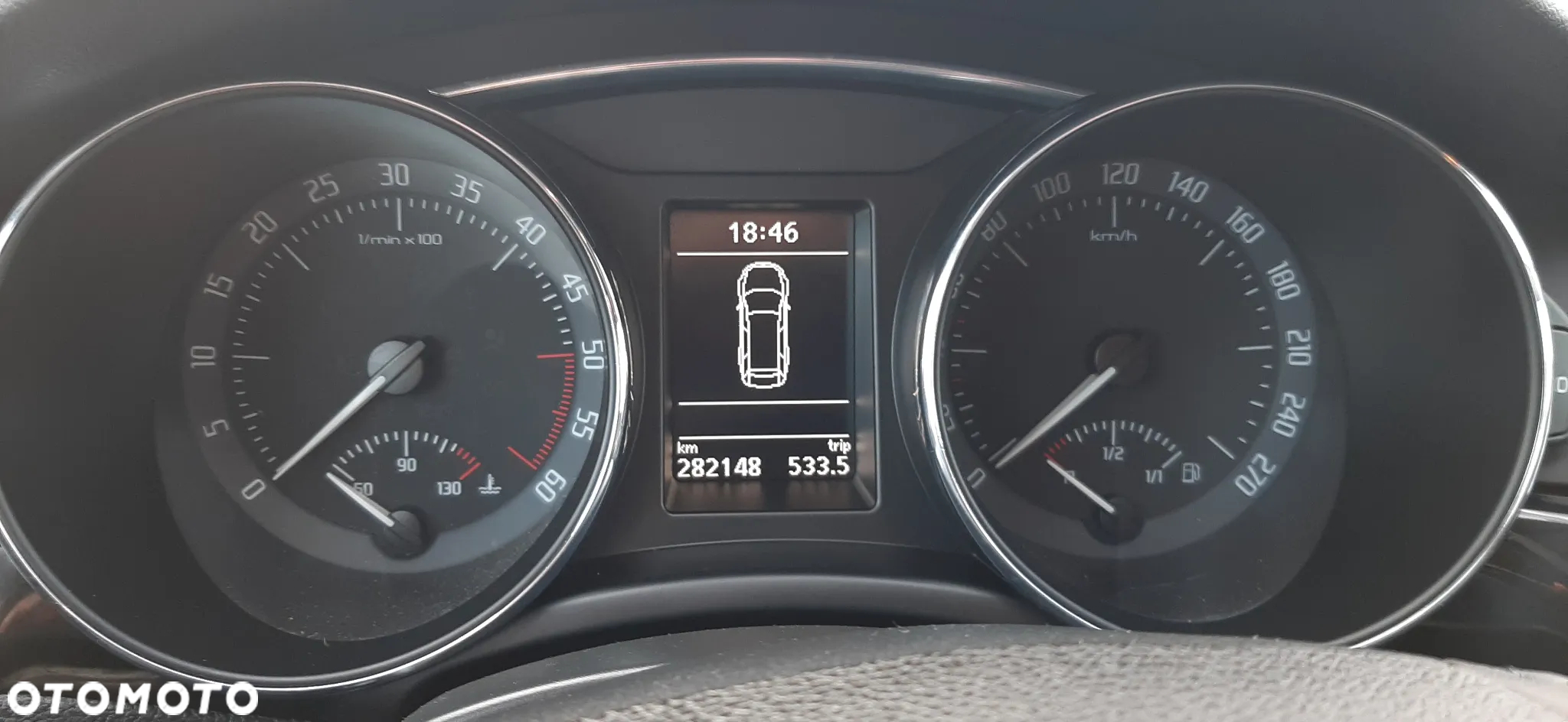 Skoda Superb 2.0 TDI Elegance - 13