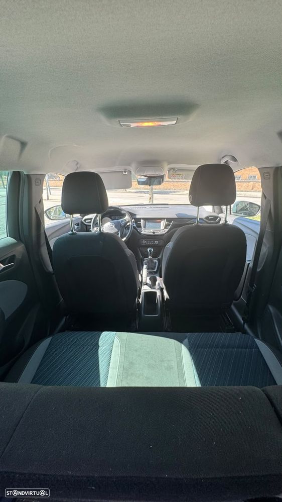 Opel Crossland X 1.2 120 Anos - 11
