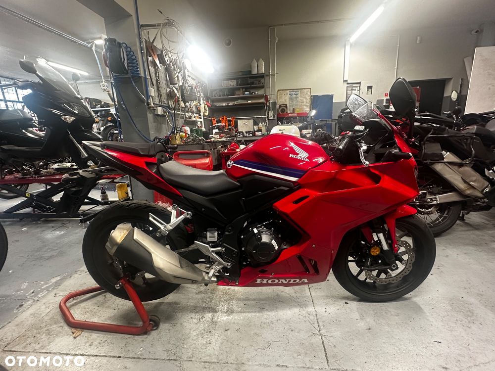 Honda CBR - 4
