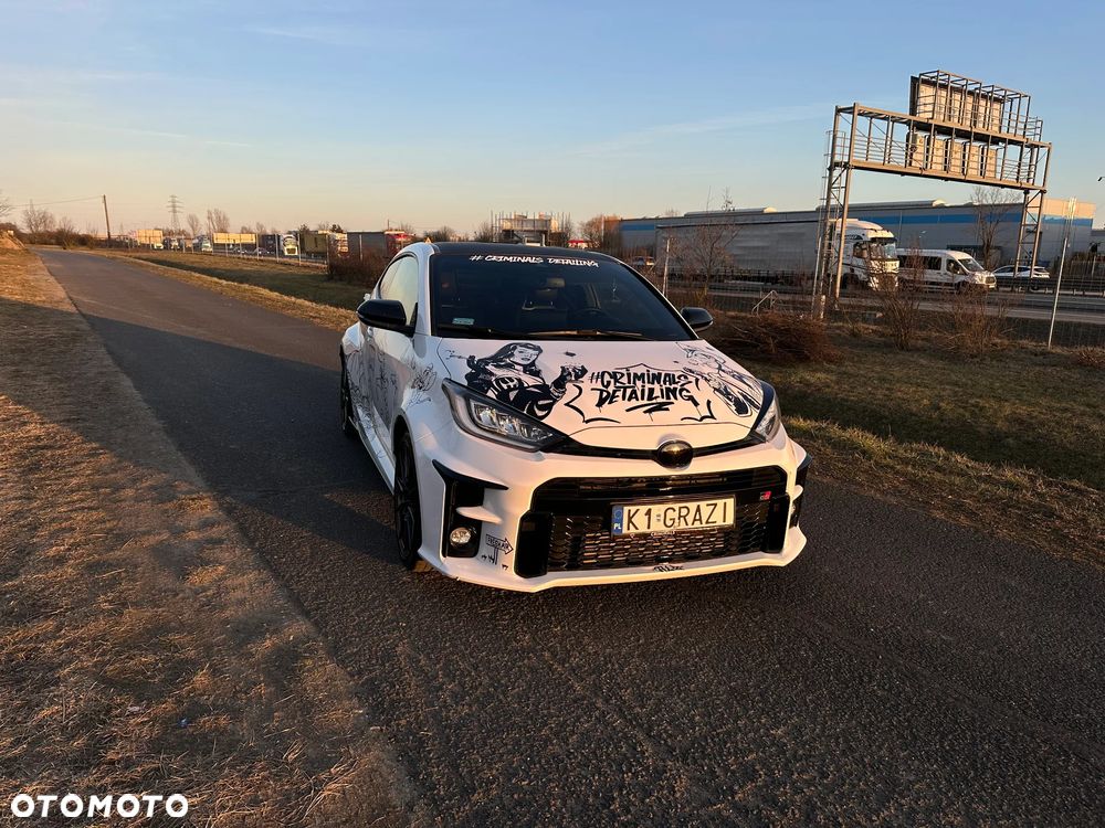 Toyota Yaris - 2