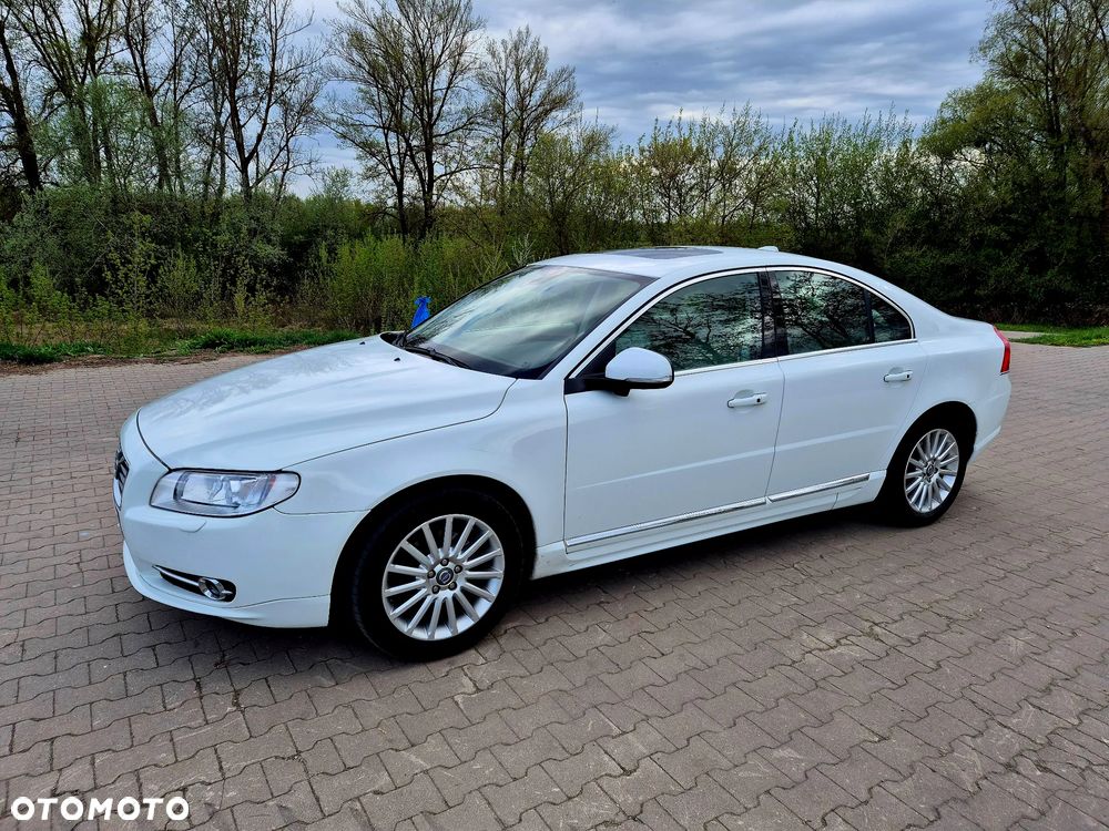 Volvo S80 - 1