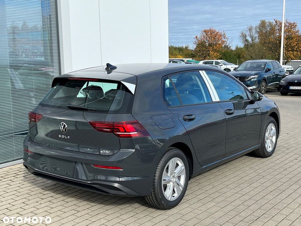 Volkswagen Golf - 3