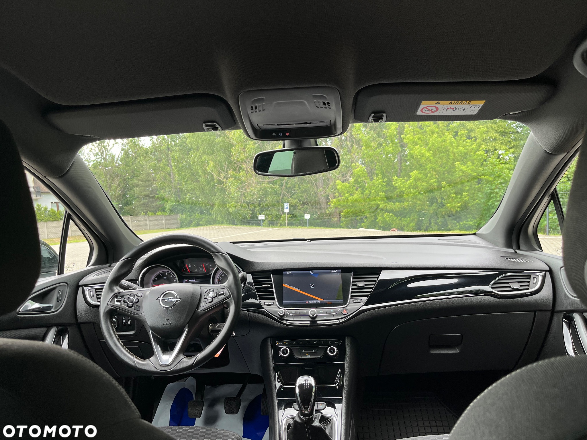 Opel Astra 1.6 Turbo Start/Stop Sports Tourer Innovation - 11