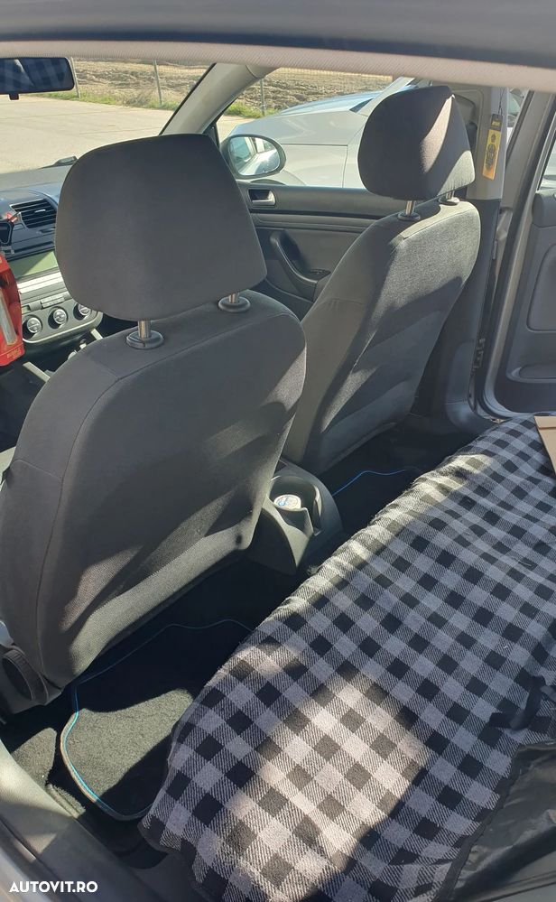 Volkswagen Golf 1.9 TDI Comfortline - 12