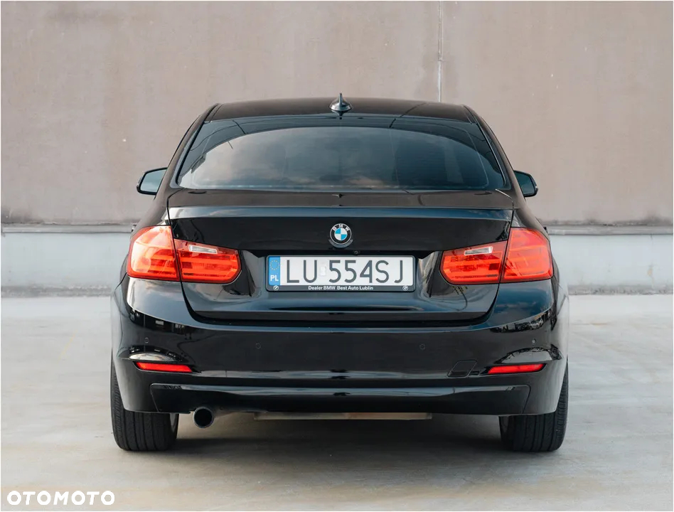 BMW Seria 3 - 16