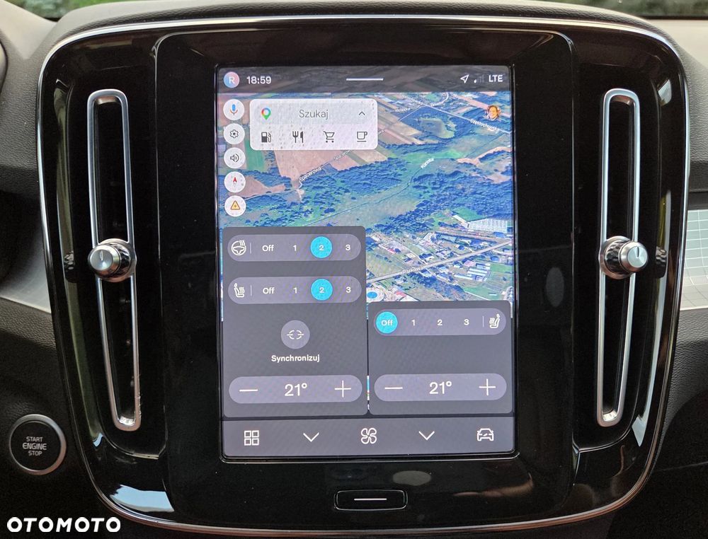 Volvo XC 40 B3 B DKG Plus Black Edition - 37
