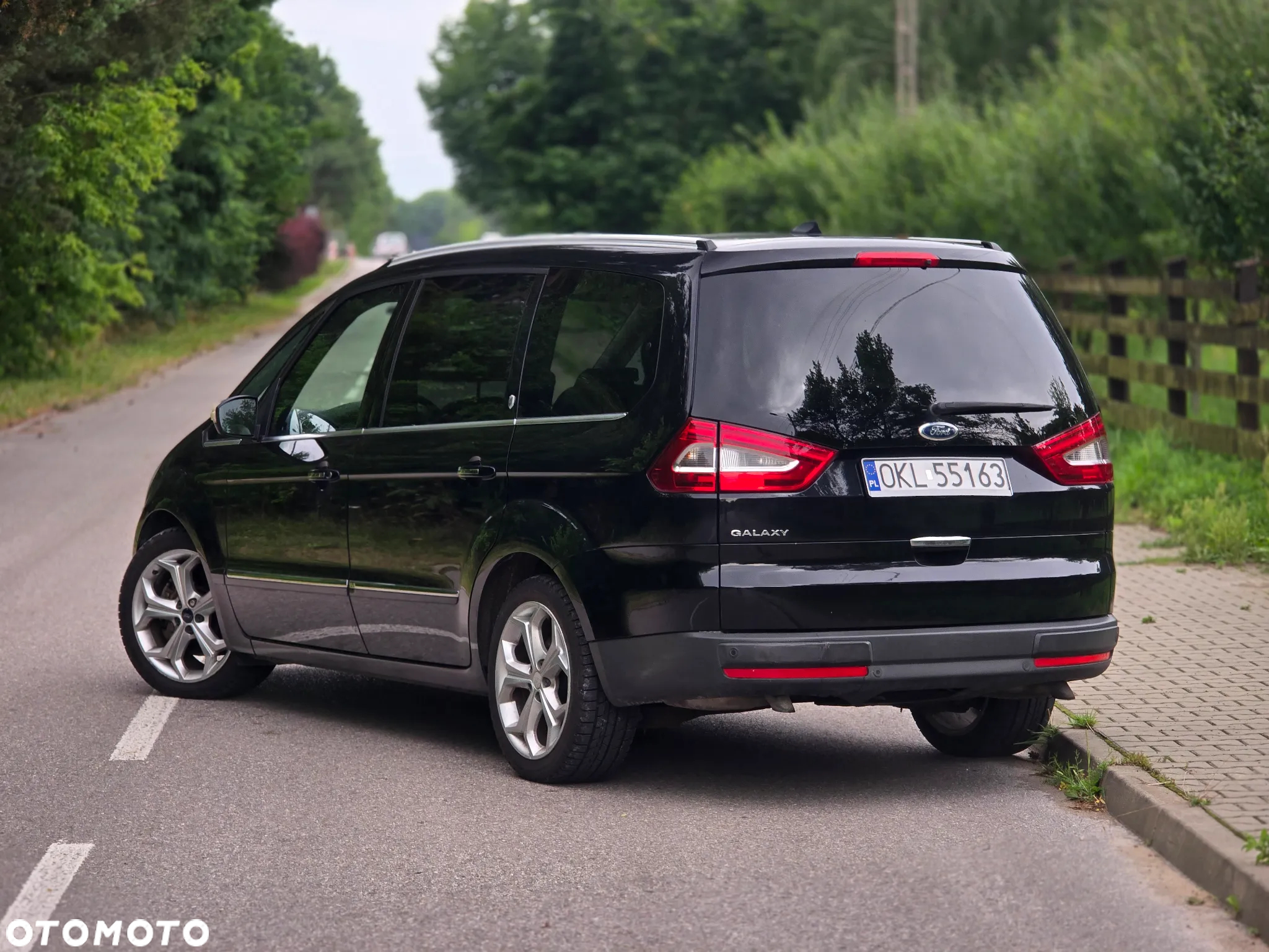 Ford Galaxy 2.0 EcoBoost Titanium - 3