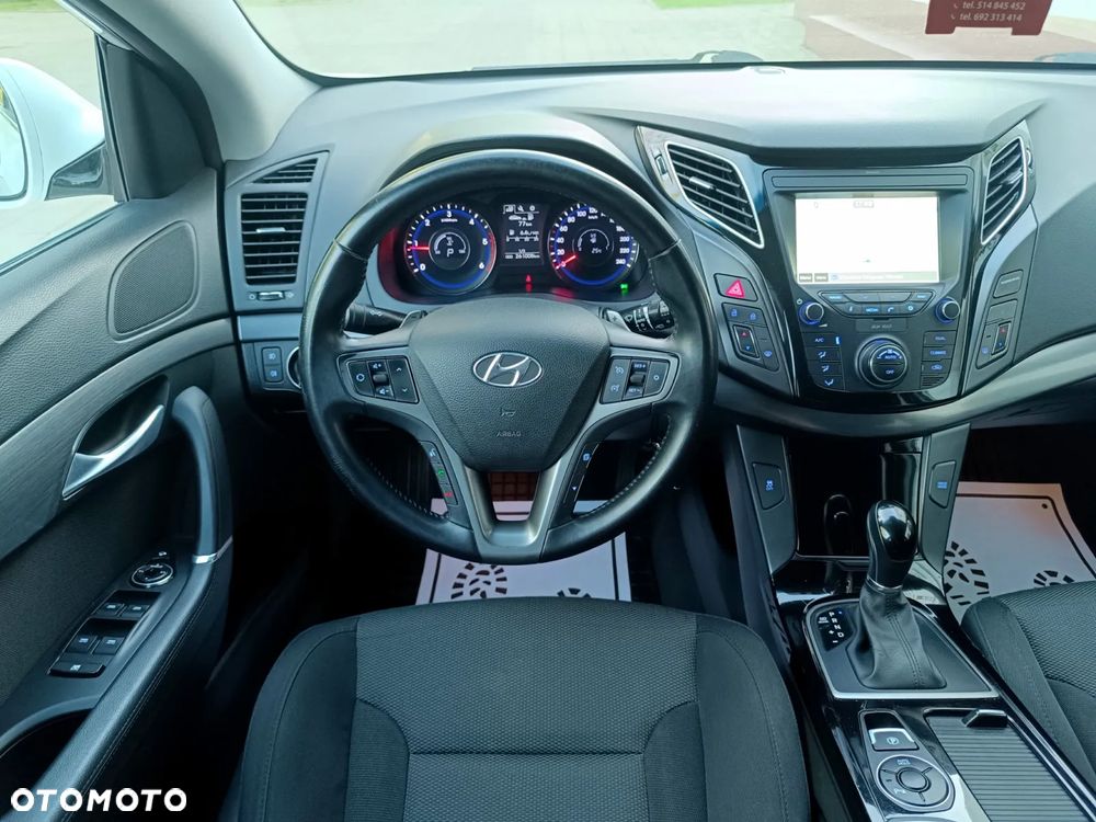 Hyundai i40 Kombi blue 1.7 CRDi DCT Style - 28