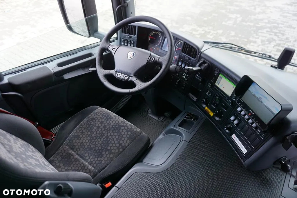 Scania P 320 / EURO 6 / KONTENER + WINDA / 22 PALETY / OŚ SKRĘTNA - 13