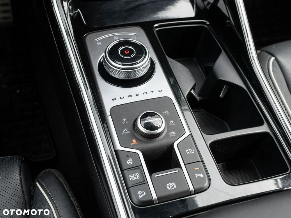 Kia Sorento - 16