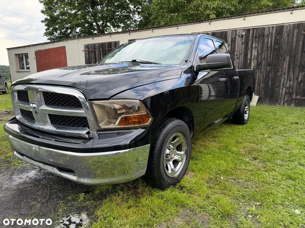 Dodge RAM - 1
