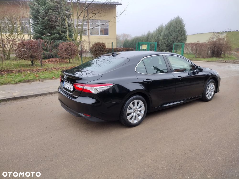 Toyota Camry 2.5 Hybrid Comfort CVT - 7
